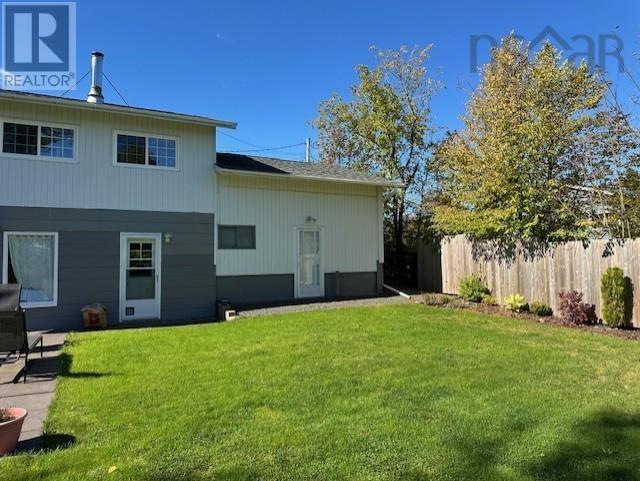 14 Hillside Drive Property Photo 8