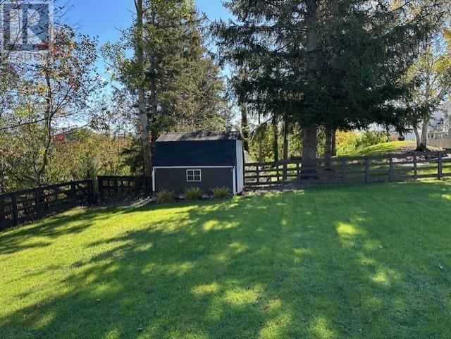 14 Hillside Drive Property Photo 10