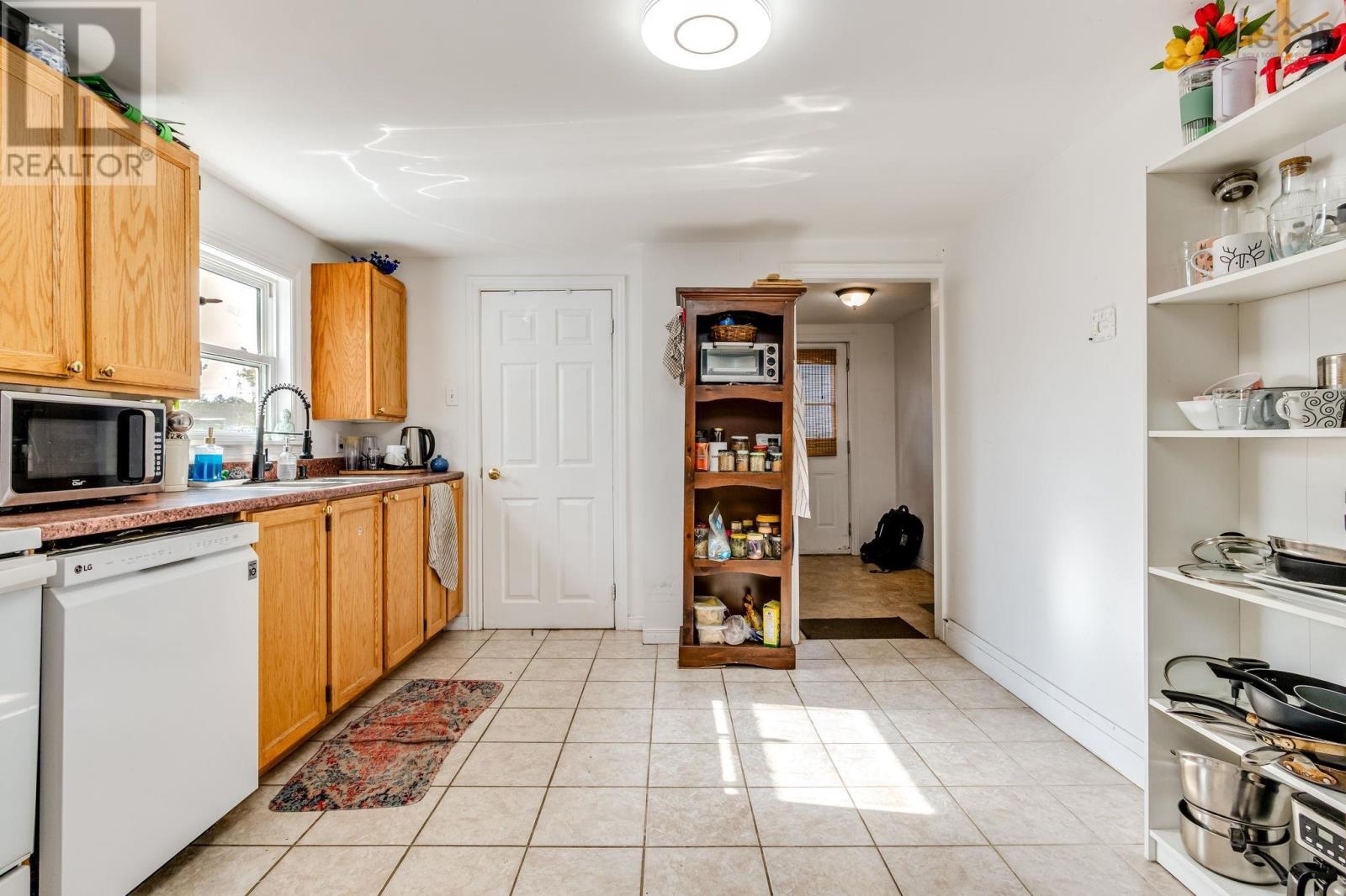 489 Cobequid Road Property Photo 3