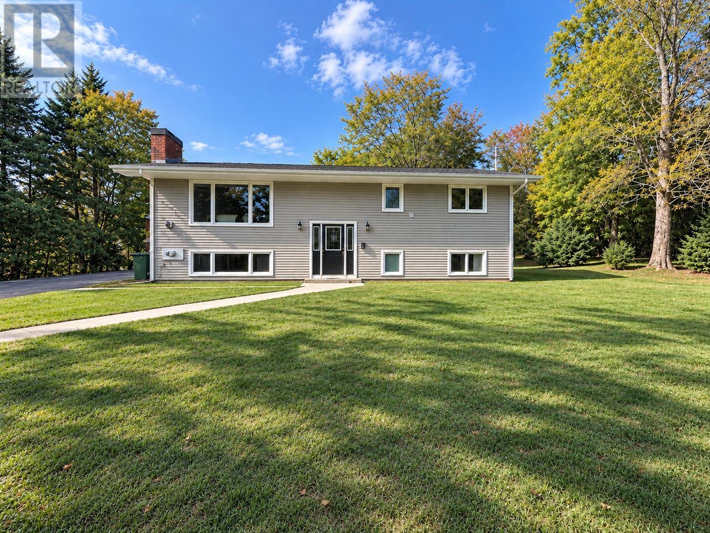 123 Parkside Drive Property Photo 1