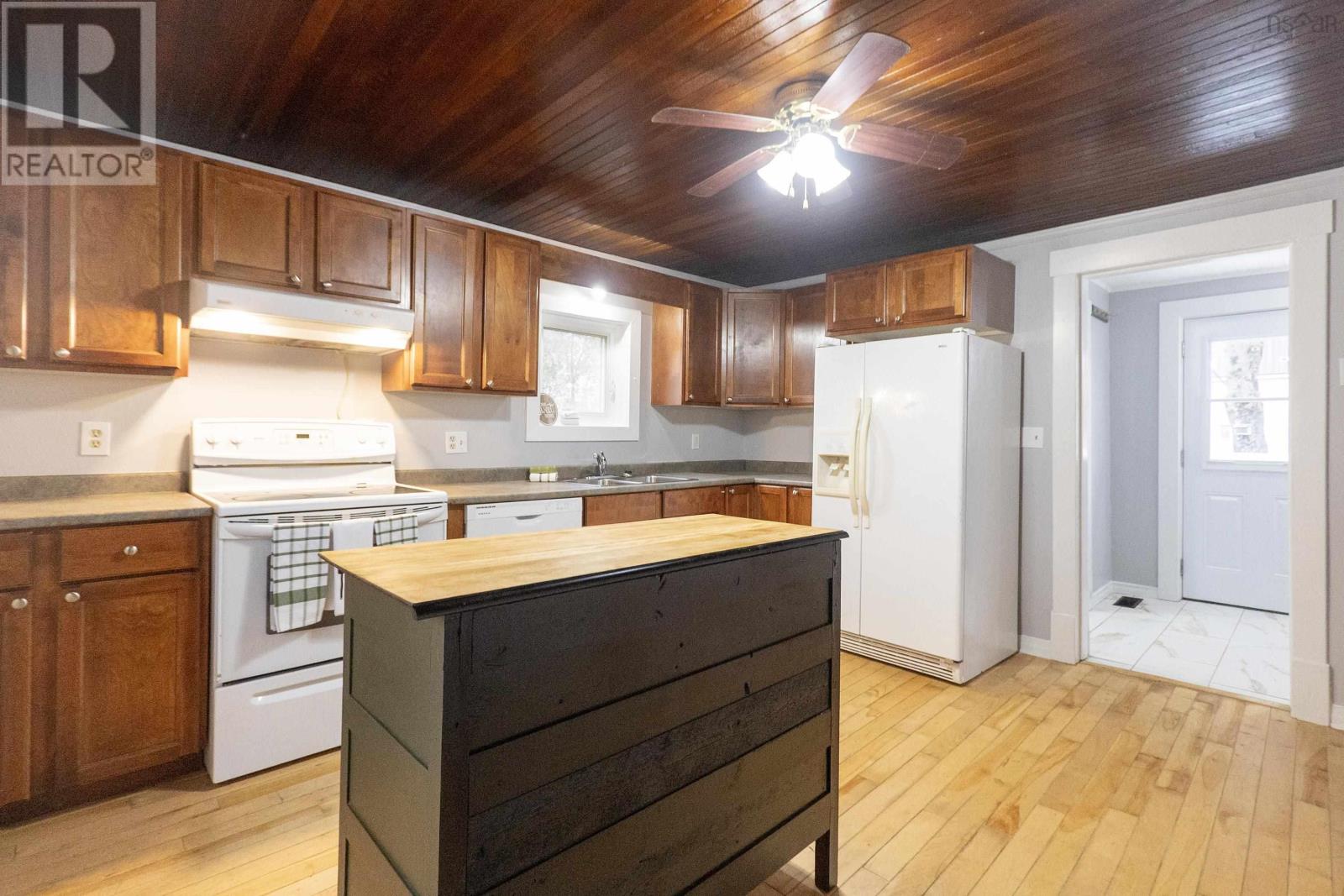 56 Victoria Street Property Photo 11
