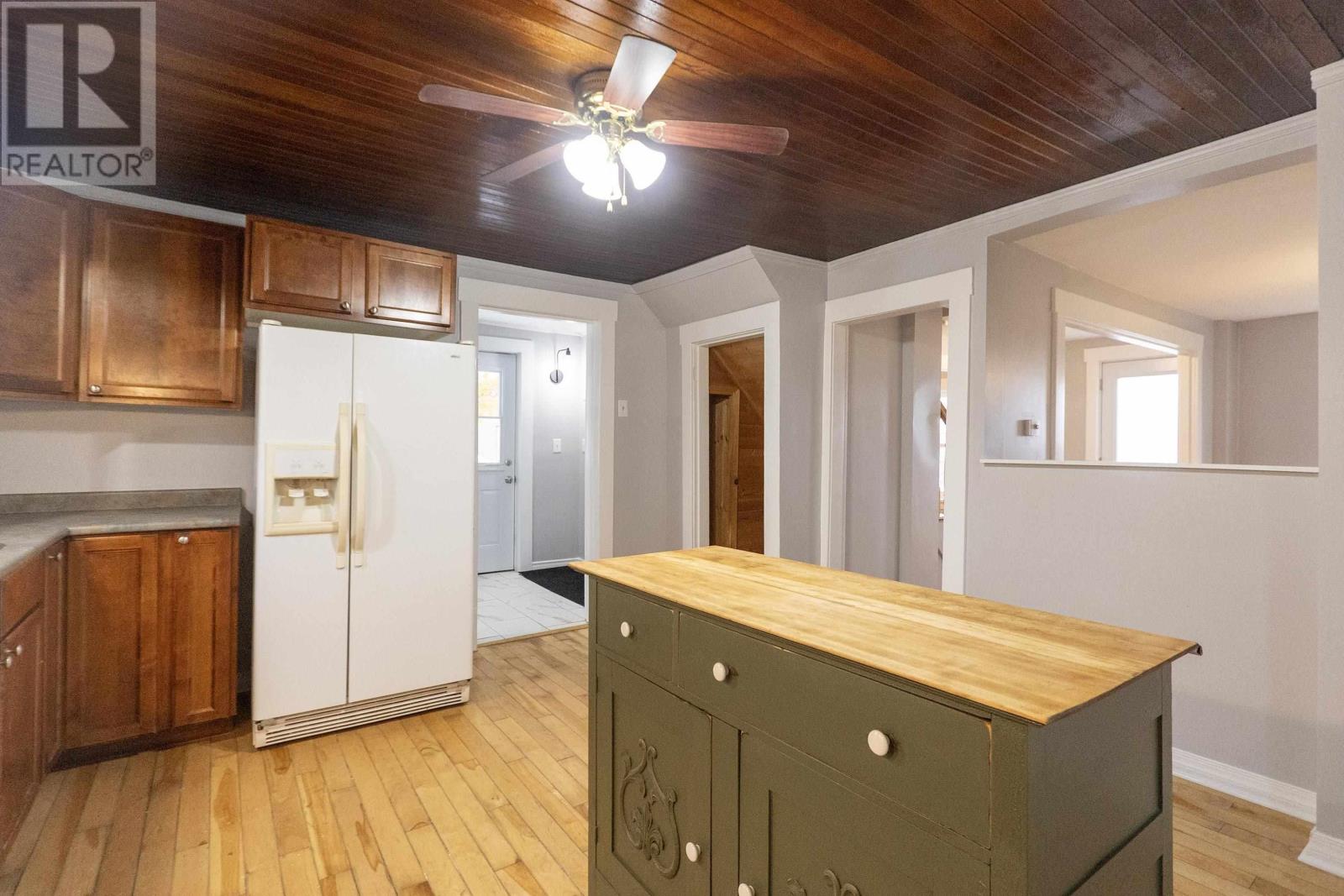 56 Victoria Street Property Photo 12