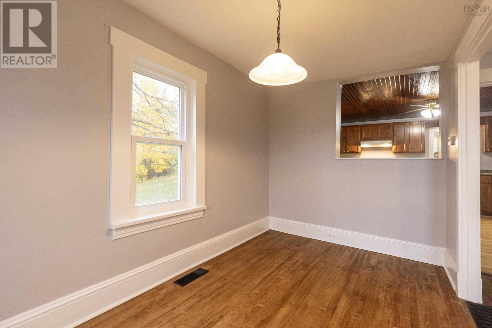 56 Victoria Street Property Photo 15