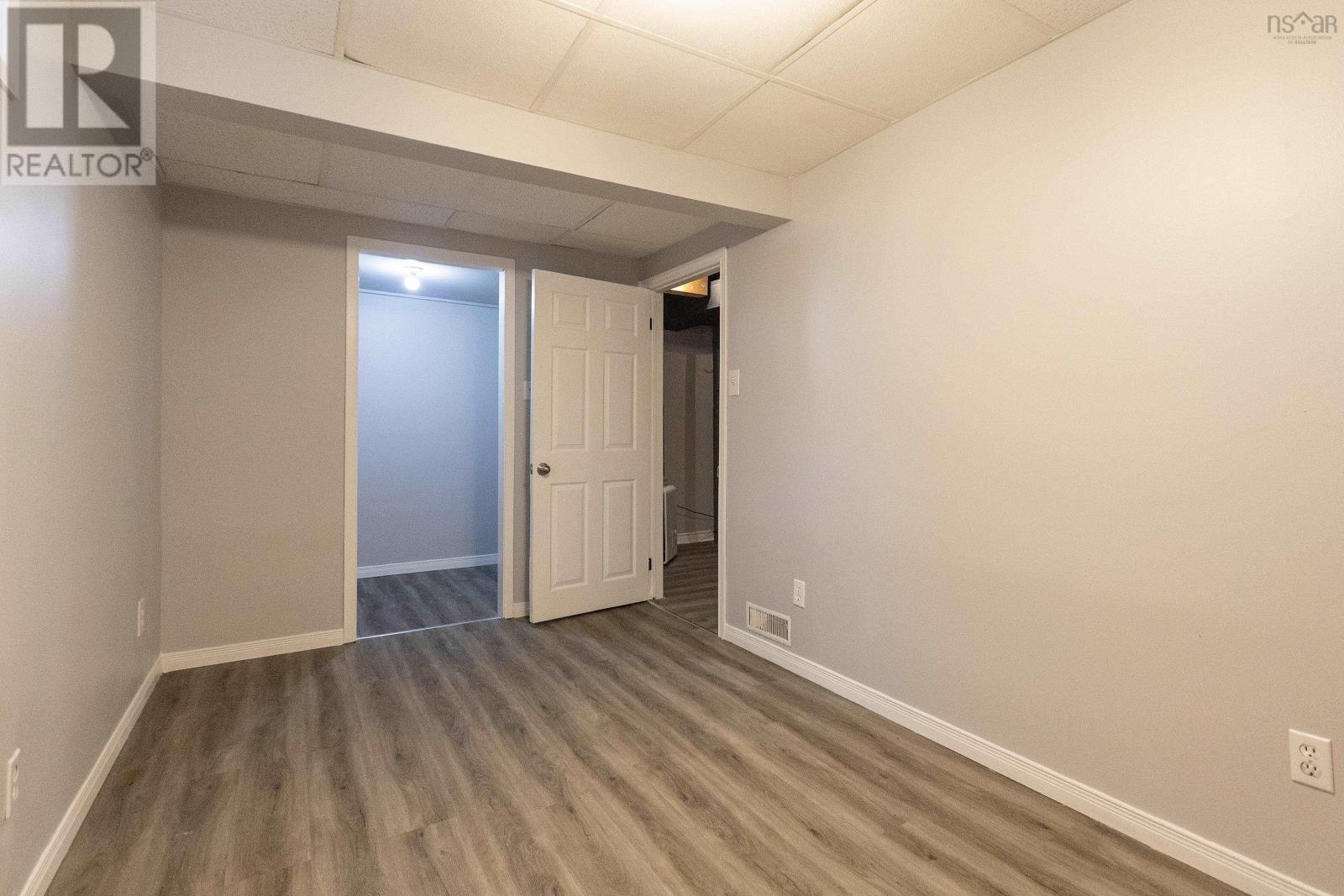 56 Victoria Street Property Photo 35