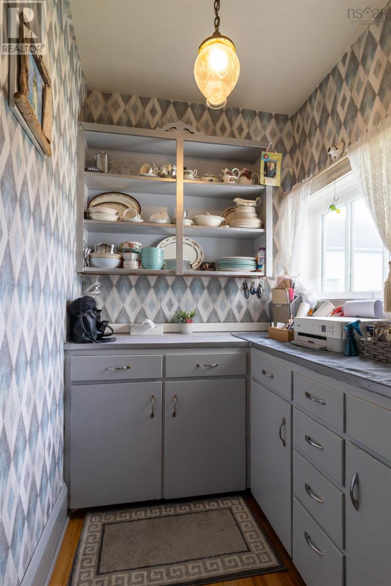 8153 Highway 7 Property Photo 21