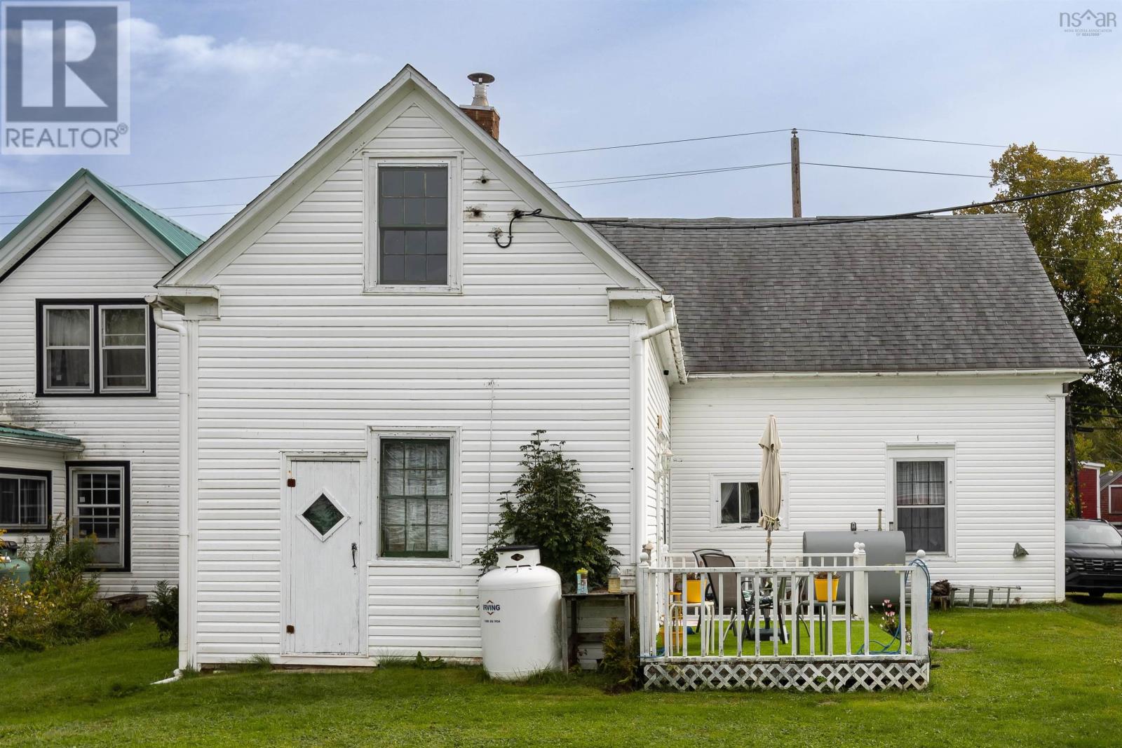 8153 Highway 7 Property Photo 46