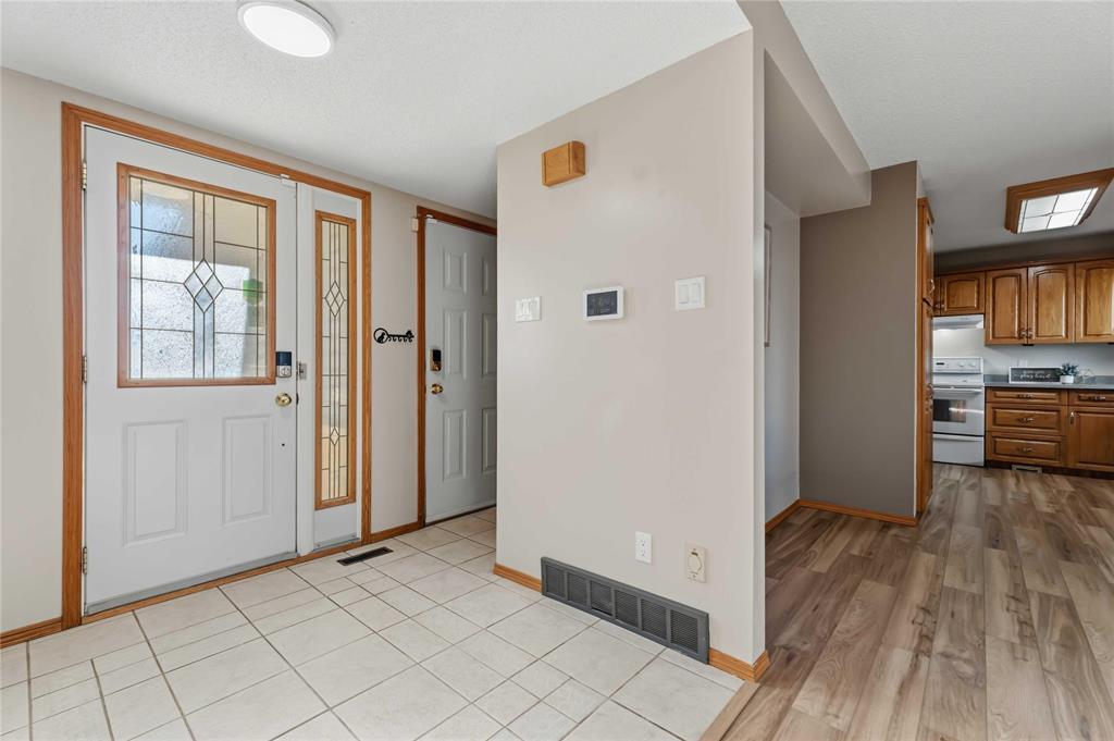 1041 Mcleod Avenue Property Photo 5