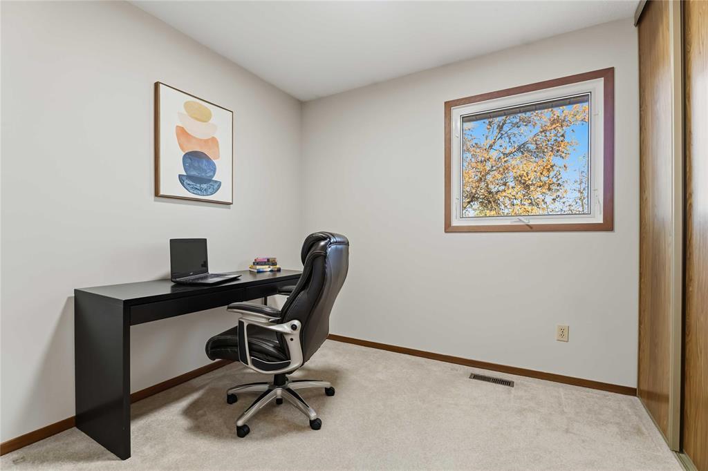 1041 Mcleod Avenue Property Photo 21