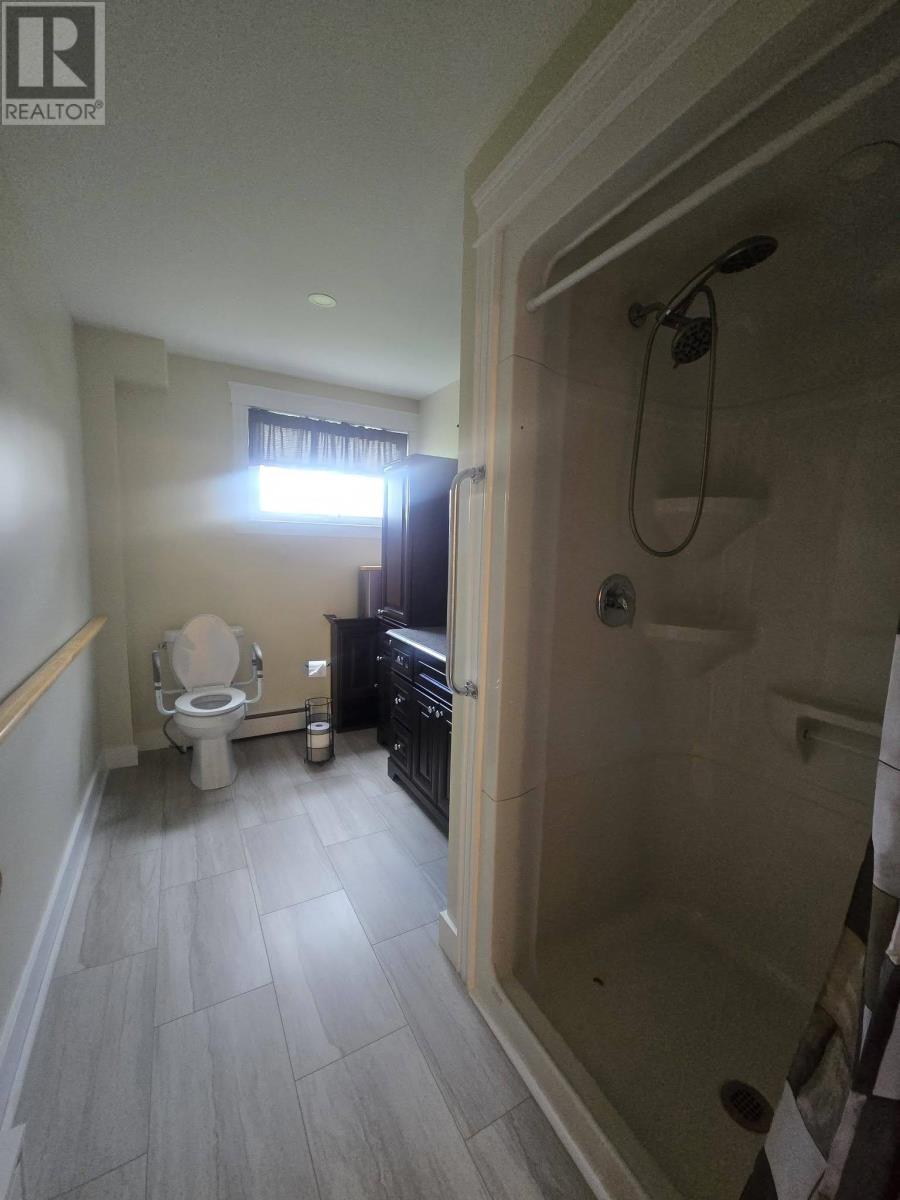 869 Callbeck Street Property Photo 7
