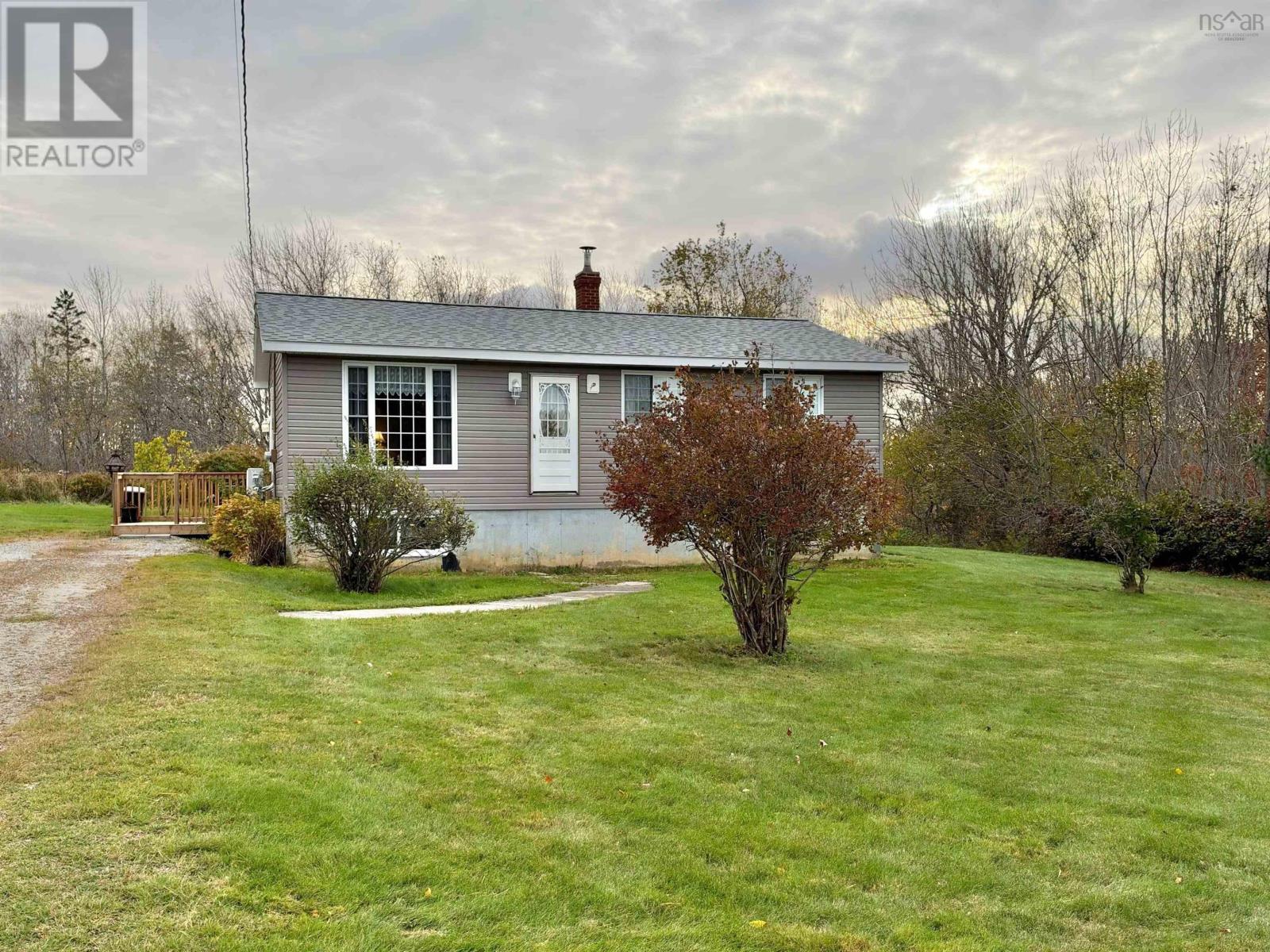 657 North Kemptville Road Property Photo 1