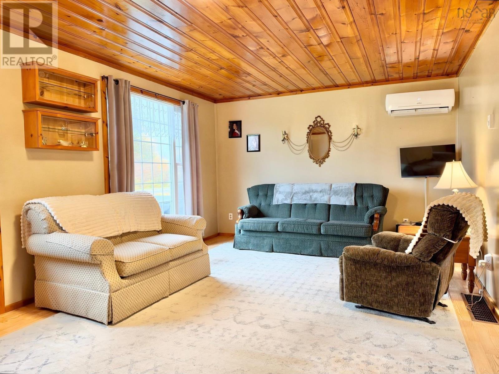 657 North Kemptville Road Property Photo 6