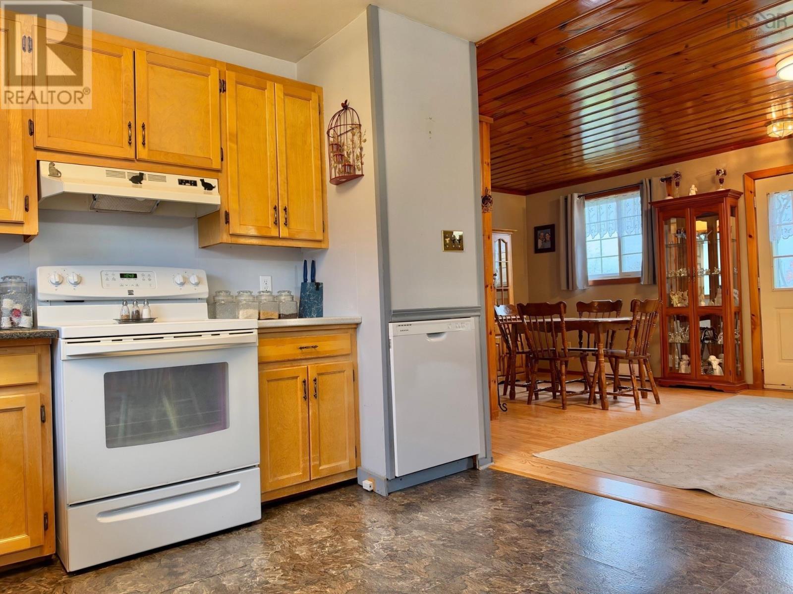 657 North Kemptville Road Property Photo 8