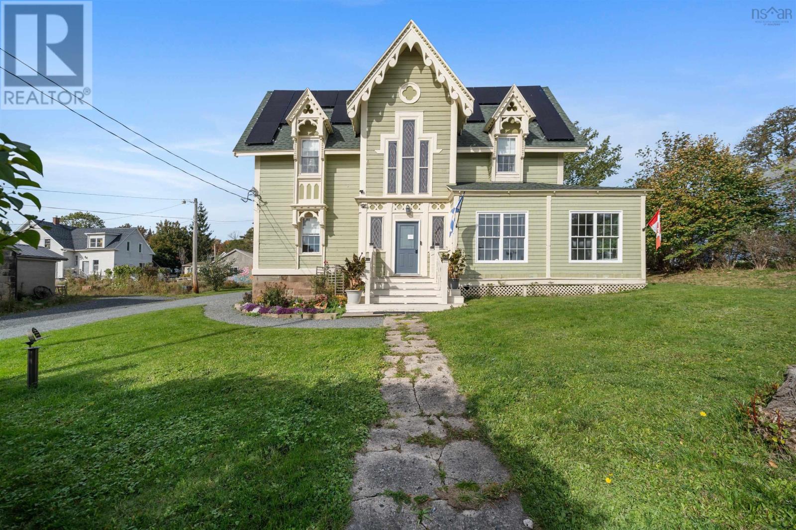 68 Front Street Property Photo 3