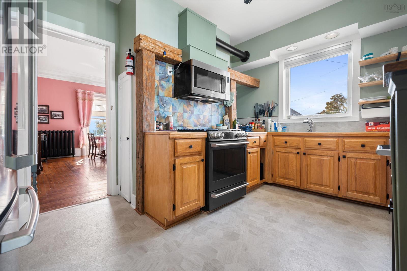 68 Front Street Property Photo 15