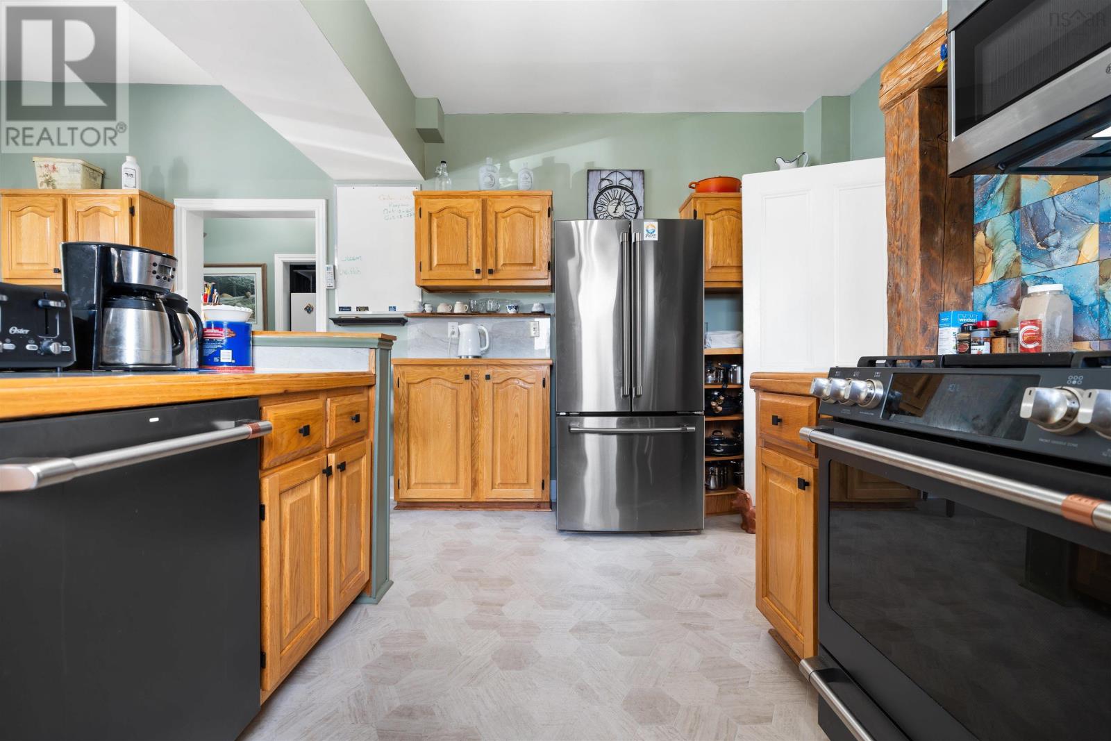 68 Front Street Property Photo 18
