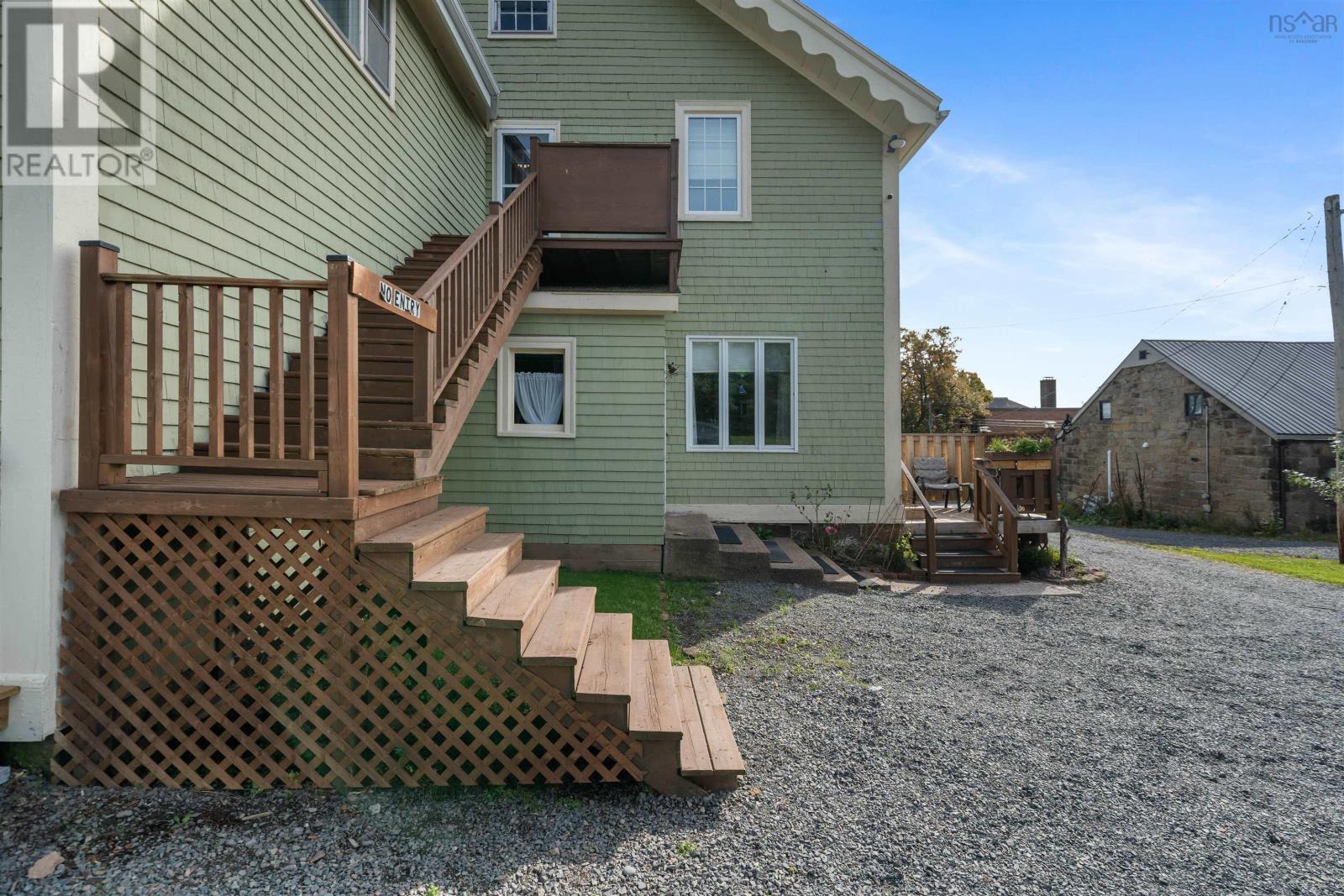 68 Front Street Property Photo 47