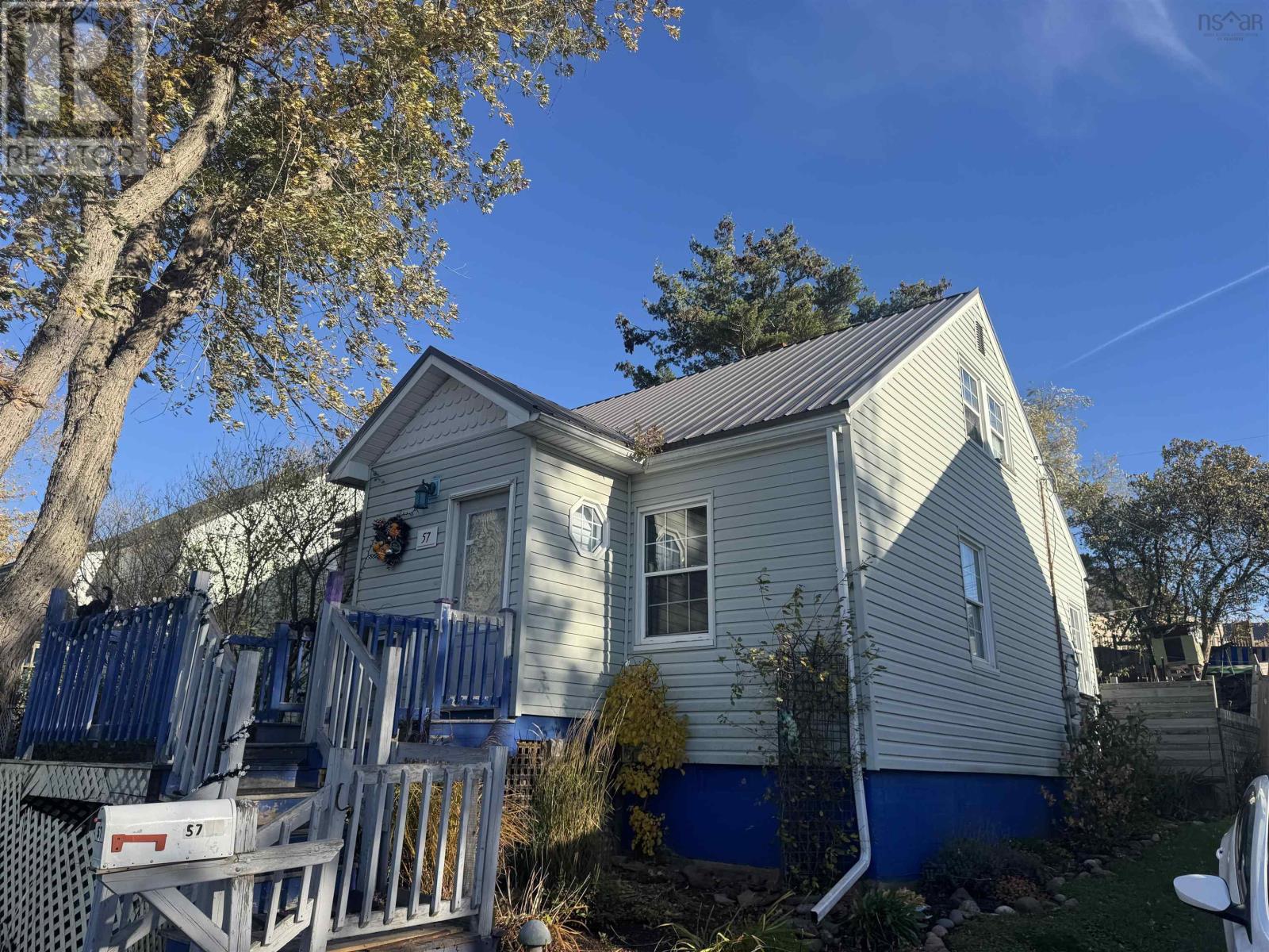 57 Highland