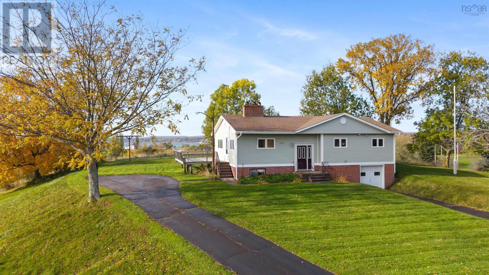 2872 Highway 376 Property Photo 1