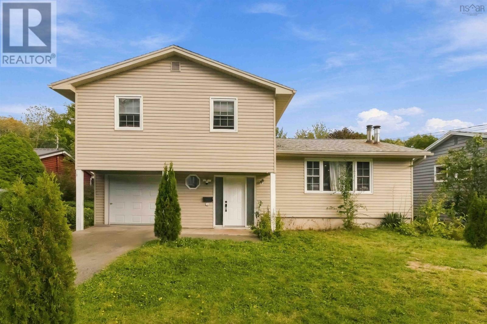 36 Shoreview Drive Property Photo 1