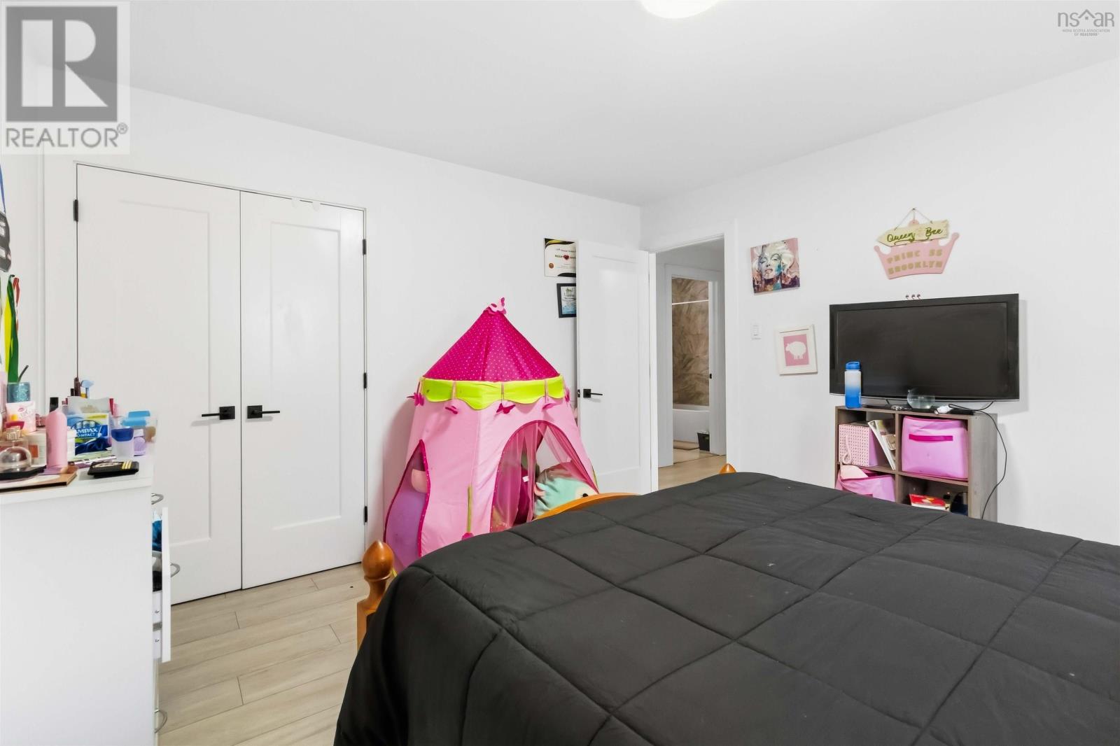 36 Shoreview Drive Property Photo 17