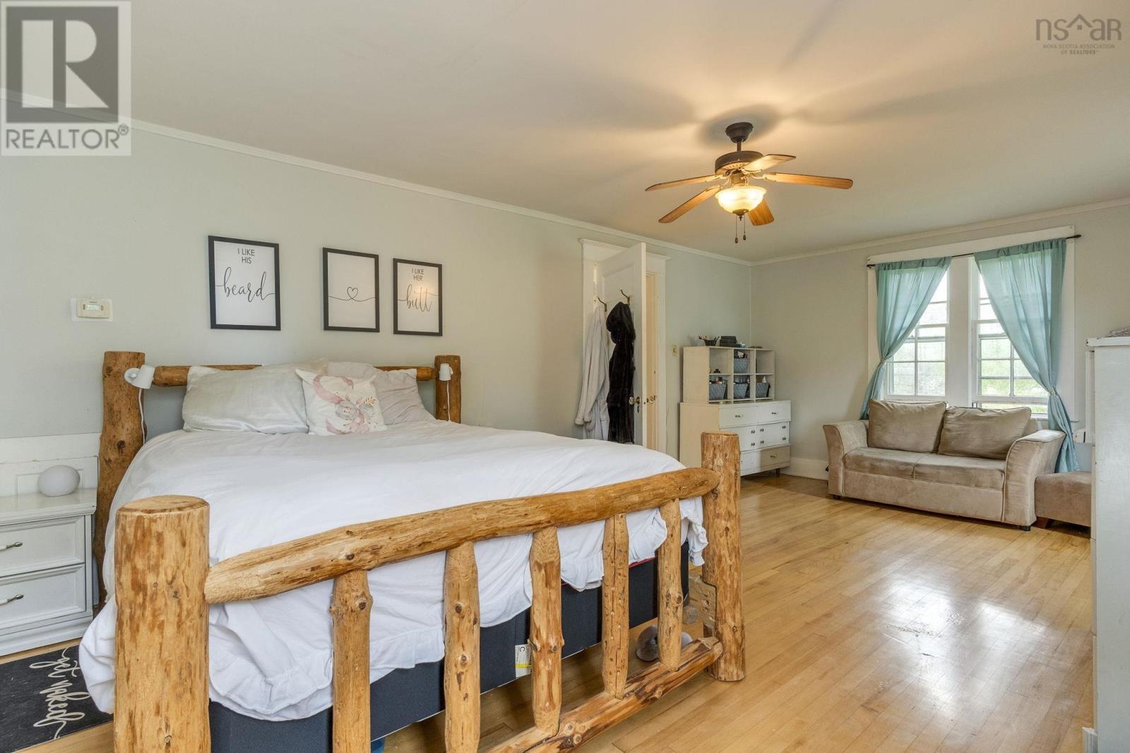 115 South Street Property Photo 20