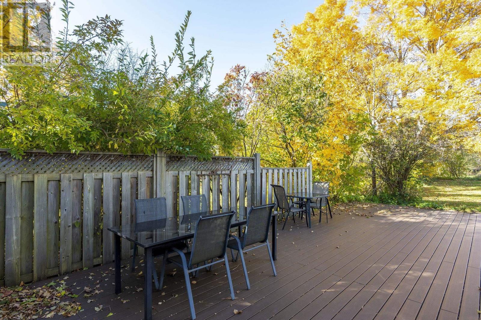 115 South Street Property Photo 30