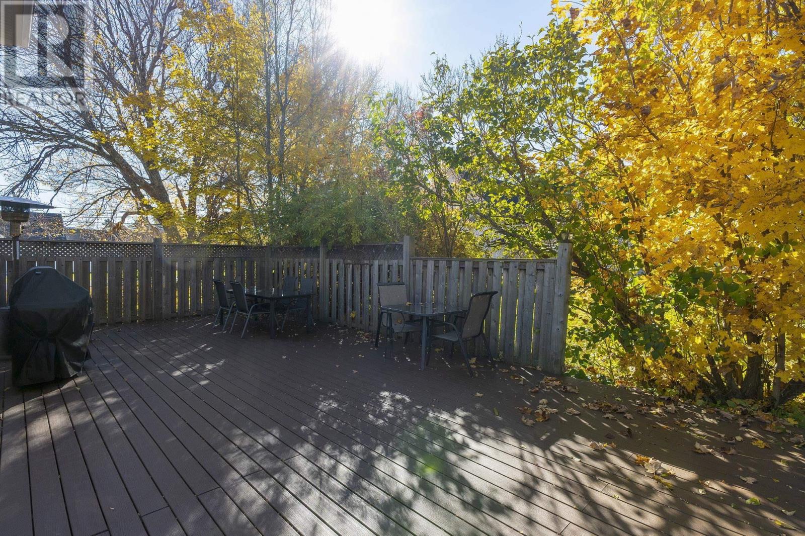 115 South Street Property Photo 31