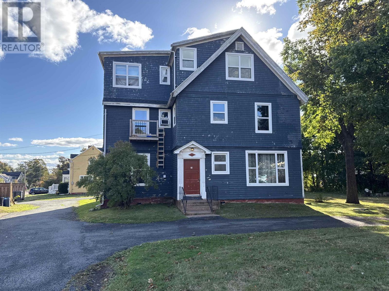 70 Longworth Avenue Property Photo 1