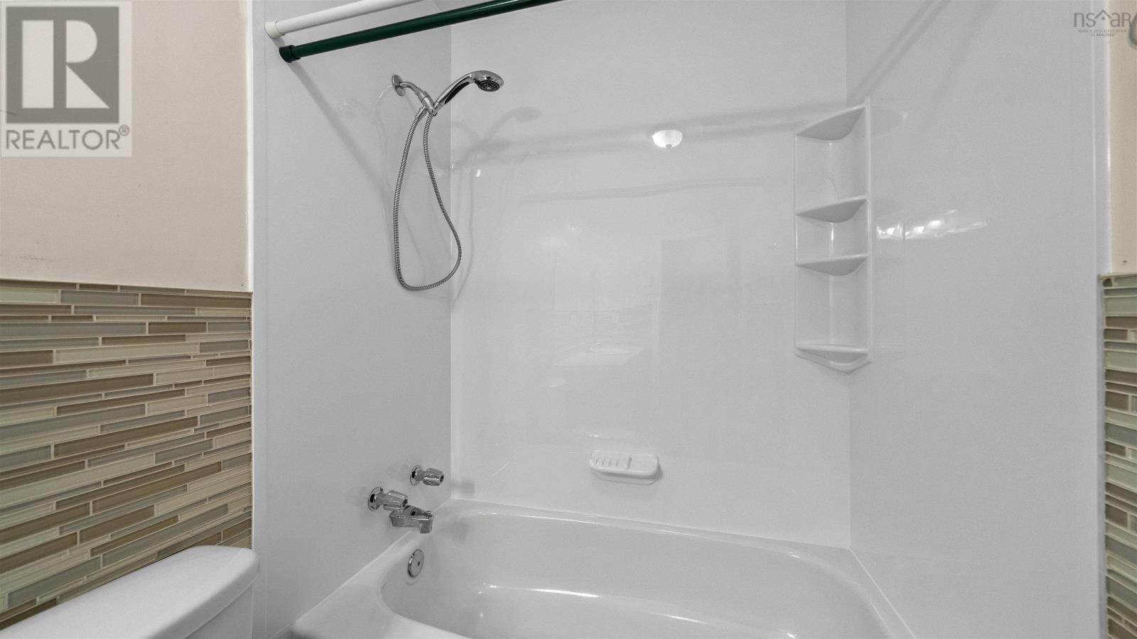 6 Heidelberg Lane Property Photo 23