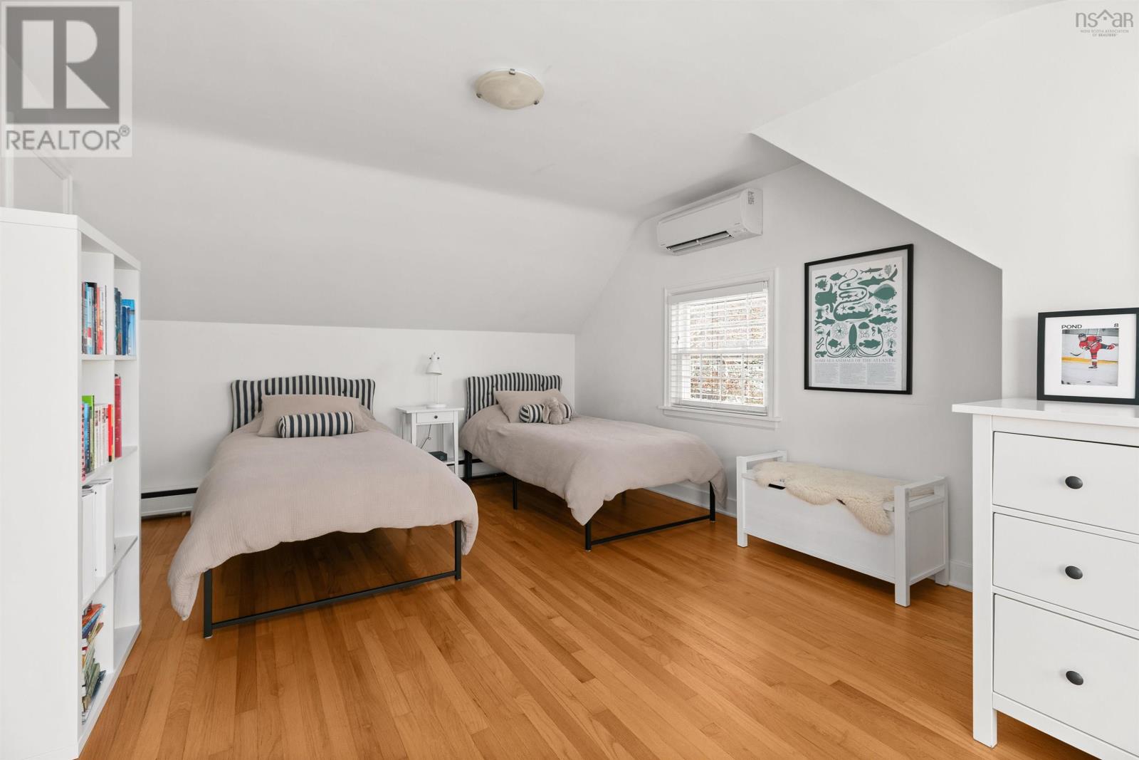 7042 Royal Pine Avenue Property Photo 33