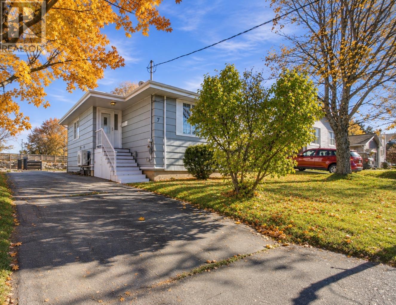 7 Summit Heights Road Property Photo 1