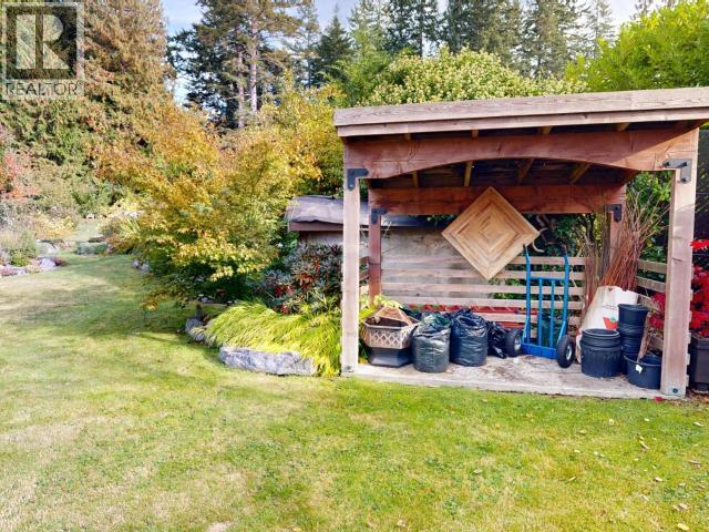 4706 Bowness Ave Property Photo 16