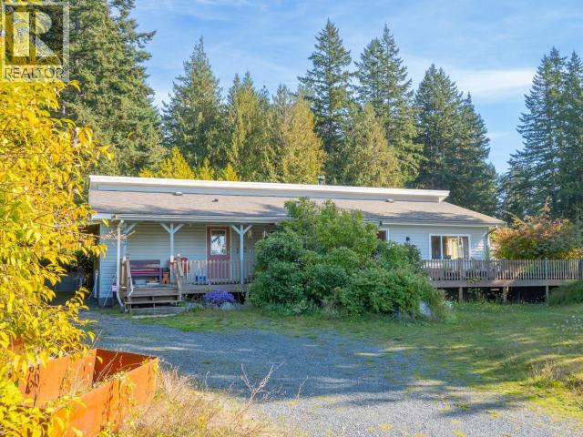 8612 Myrtle Point Road Property Photo 1