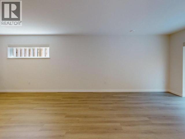 7172 Edgehill Crescent Property Photo 5
