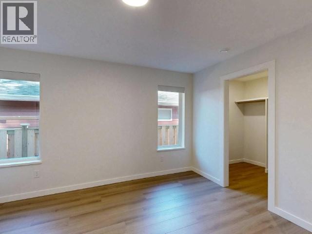 7172 Edgehill Crescent Property Photo 9