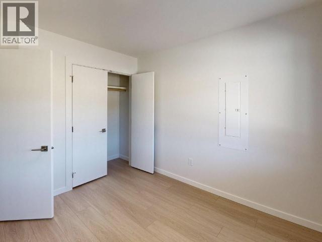 7176 Edgehill Crescent Property Photo 13
