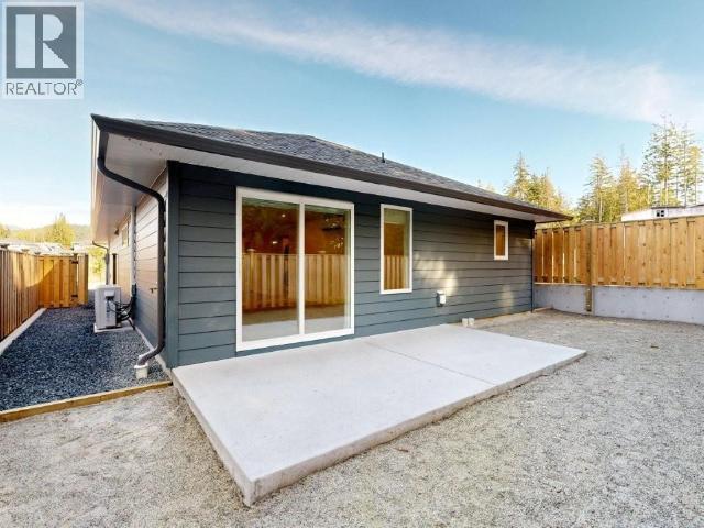 7176 Edgehill Crescent Property Photo 16