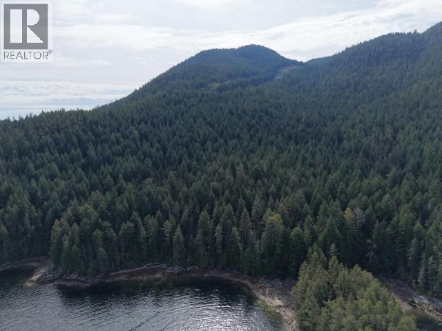 Nelson Island Property Photo 5