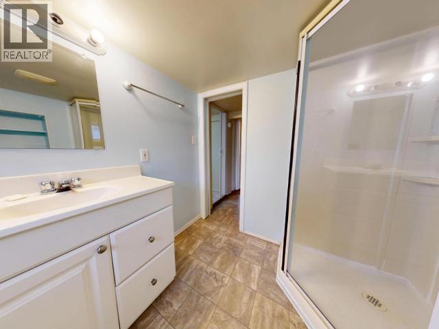 4584 Harvie Ave Property Photo 14