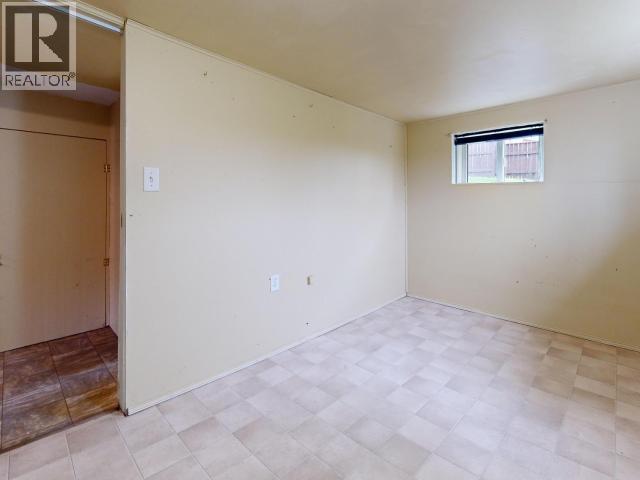 4584 Harvie Ave Property Photo 16