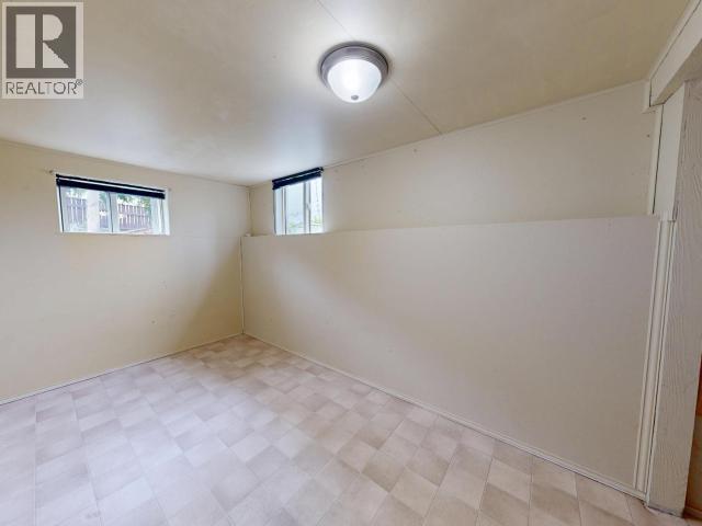 4584 Harvie Ave Property Photo 17