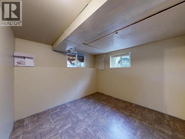 4584 Harvie Ave Property Photo 19