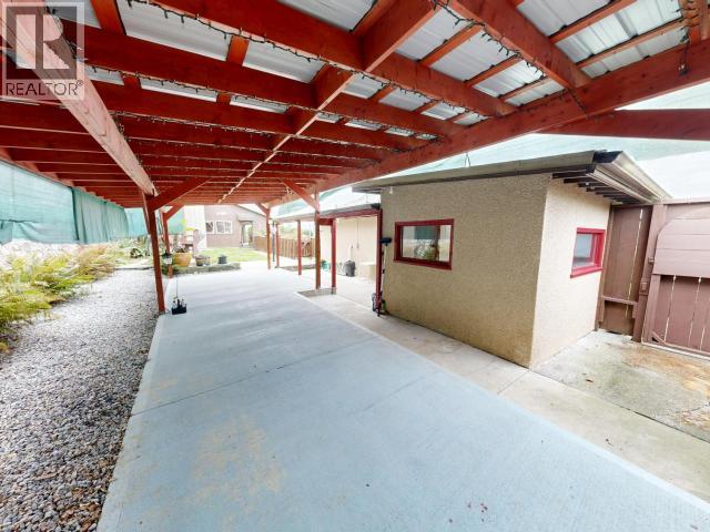 4584 Harvie Ave Property Photo 23