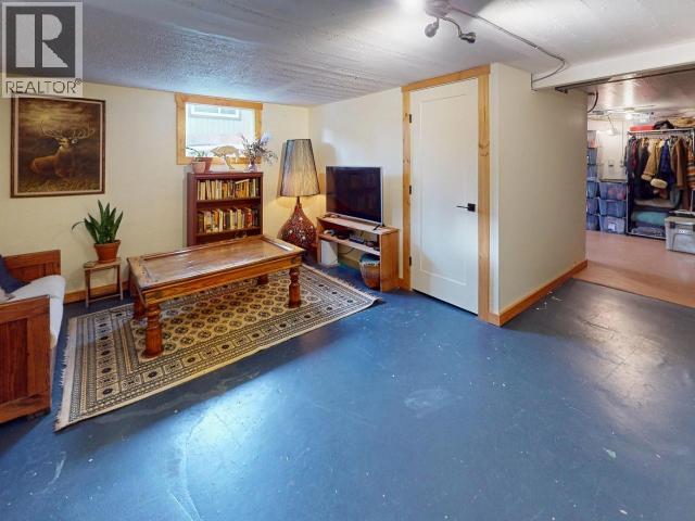 5528 Park Ave Property Photo 8