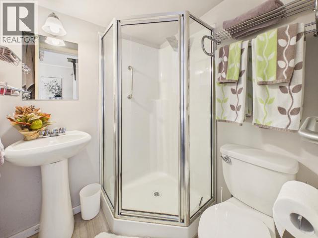 6941 Kamloops Street Property Photo 19