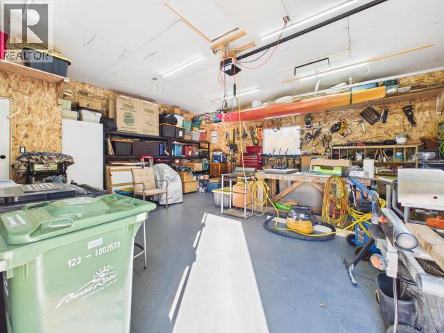 6941 Kamloops Street Property Photo 30