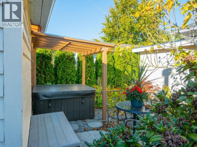 6941 Kamloops Street Property Photo 47