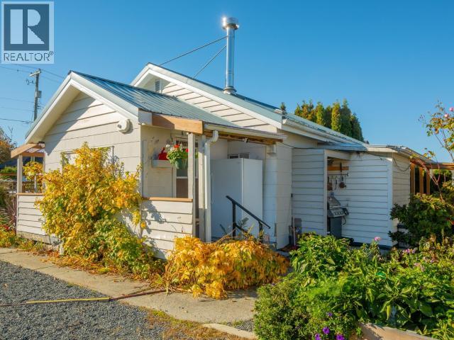 6941 Kamloops Street Property Photo 49