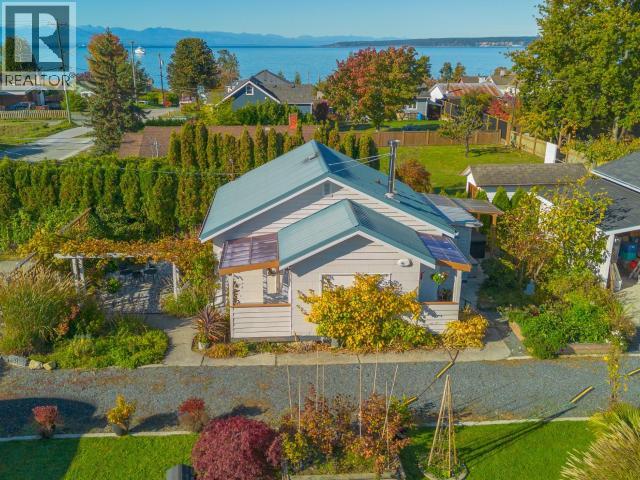 6941 Kamloops Street Property Photo 57
