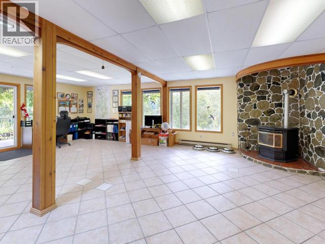 9573 Larson Road Property Photo 26